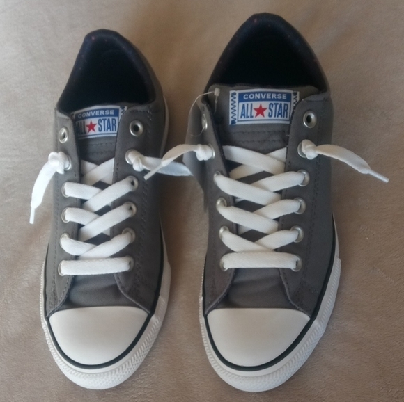 Converse sneakers - Picture 3 of 4